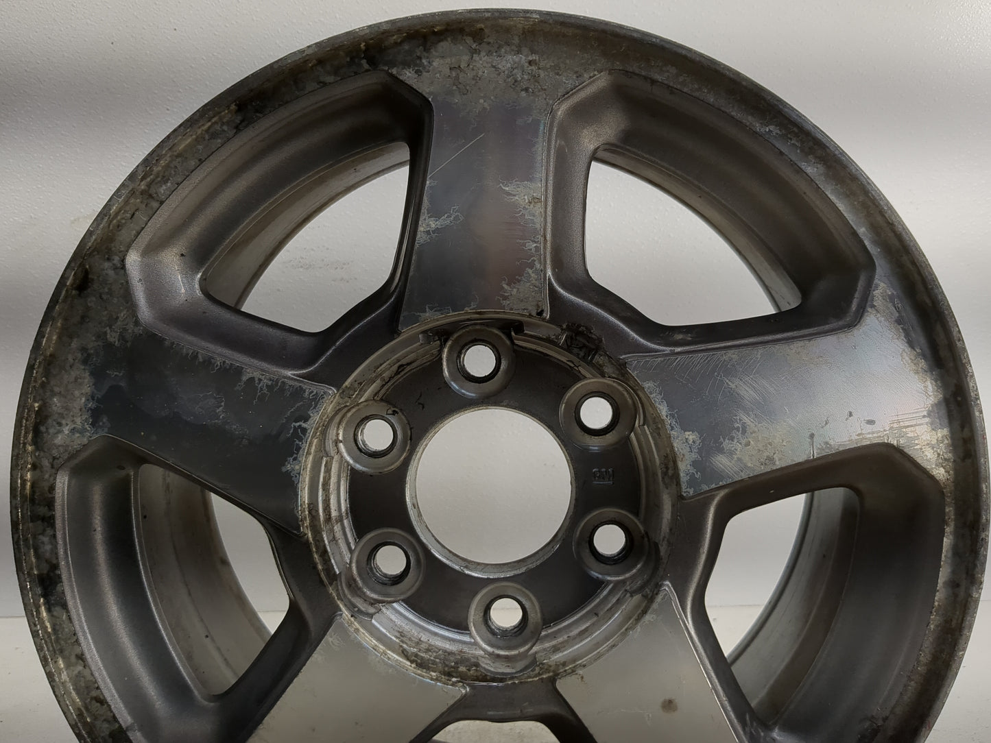 2002-2006 Chevrolet Trailblazer Oem Wheel Rim 1250493 - Oemusedautoparts1.com