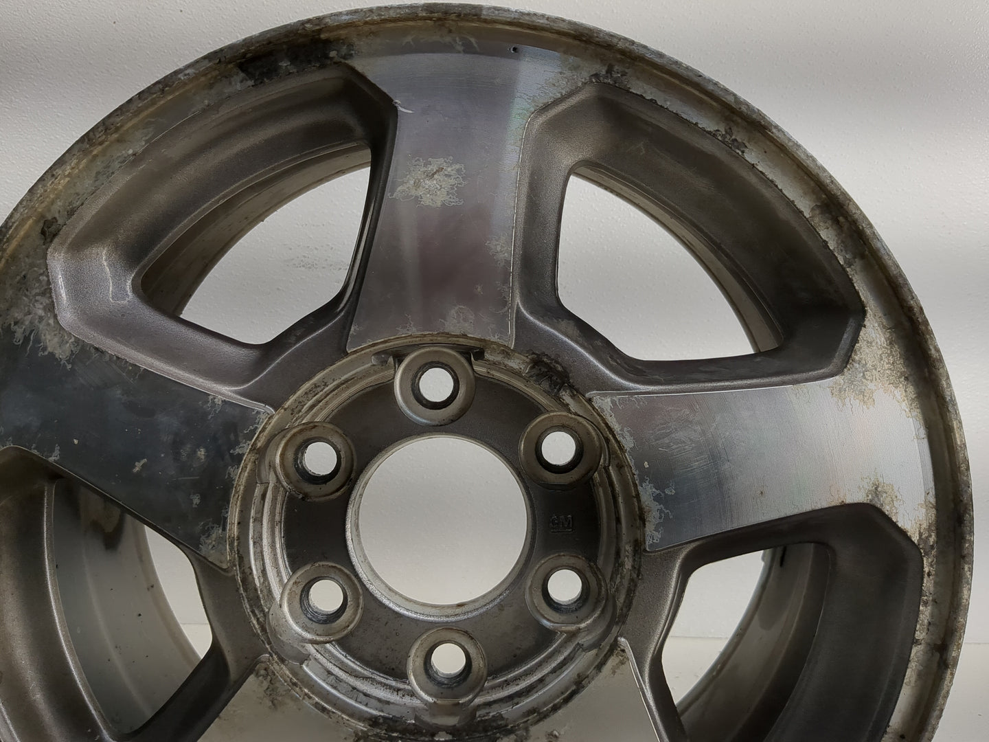 2002-2009 Chevrolet Trailblazer Oem Wheel Rim 1250495 - Oemusedautoparts1.com