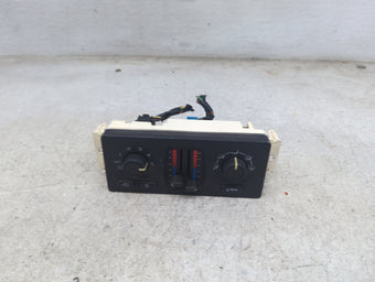 compare product 2002-2009 Chevrolet Trailblazer Climate Control Module Temperature AC/Heater Replacement P/N:15195333 Fits OEM Used Auto Parts