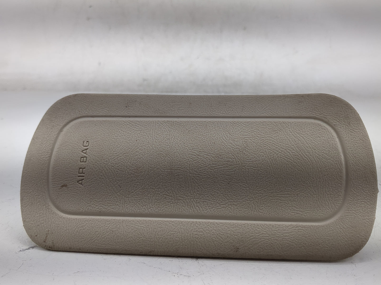 2002-2004 Chevrolet Trailblazer Air Bag Passenger Seat Right OEM Fits Fits 2002 2003 2004 OEM Used Auto Parts - Oemusedautop
