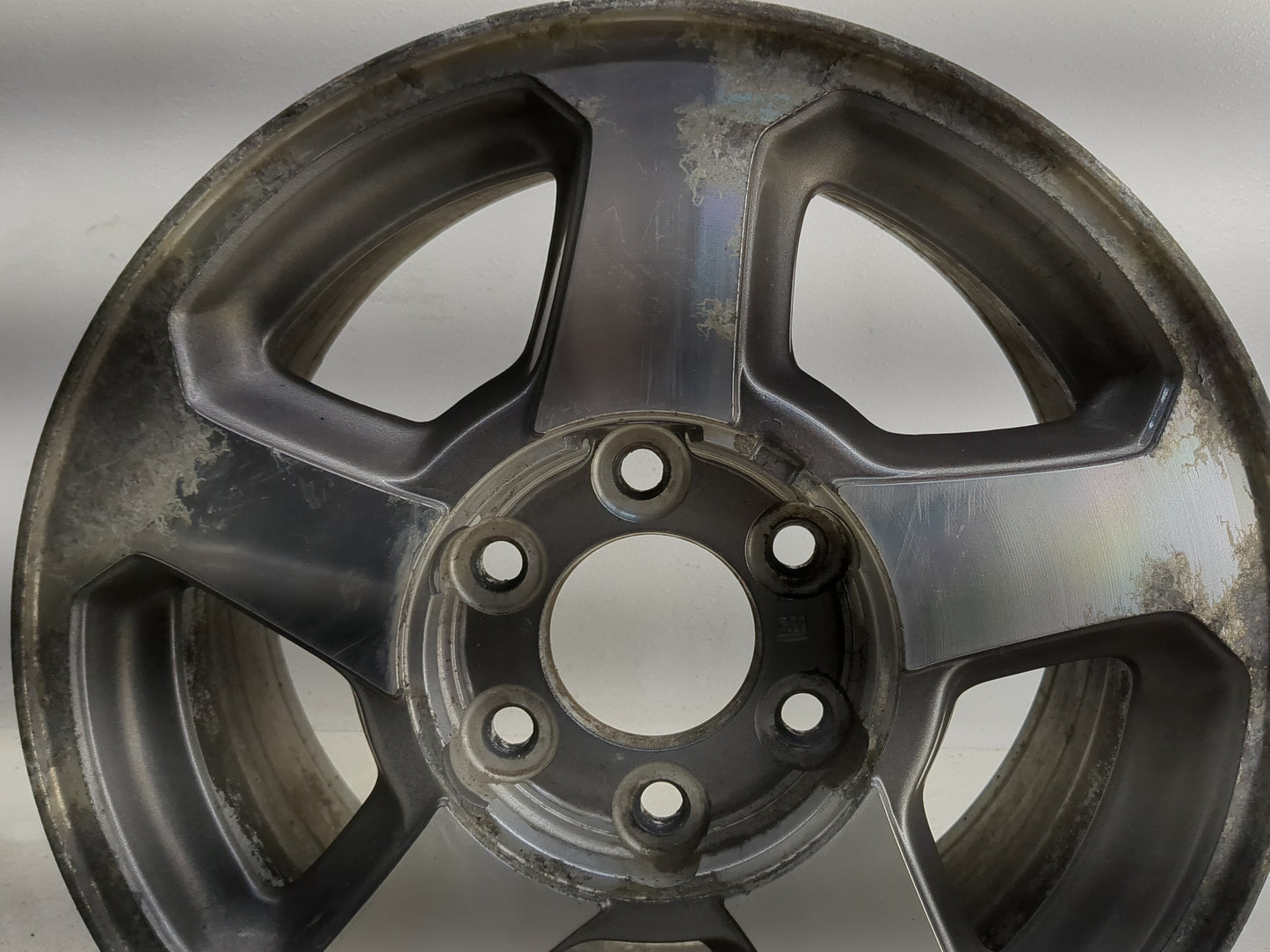 2002-2006 Chevrolet Trailblazer Oem Wheel Rim 1367210 - Oemusedautoparts1.com