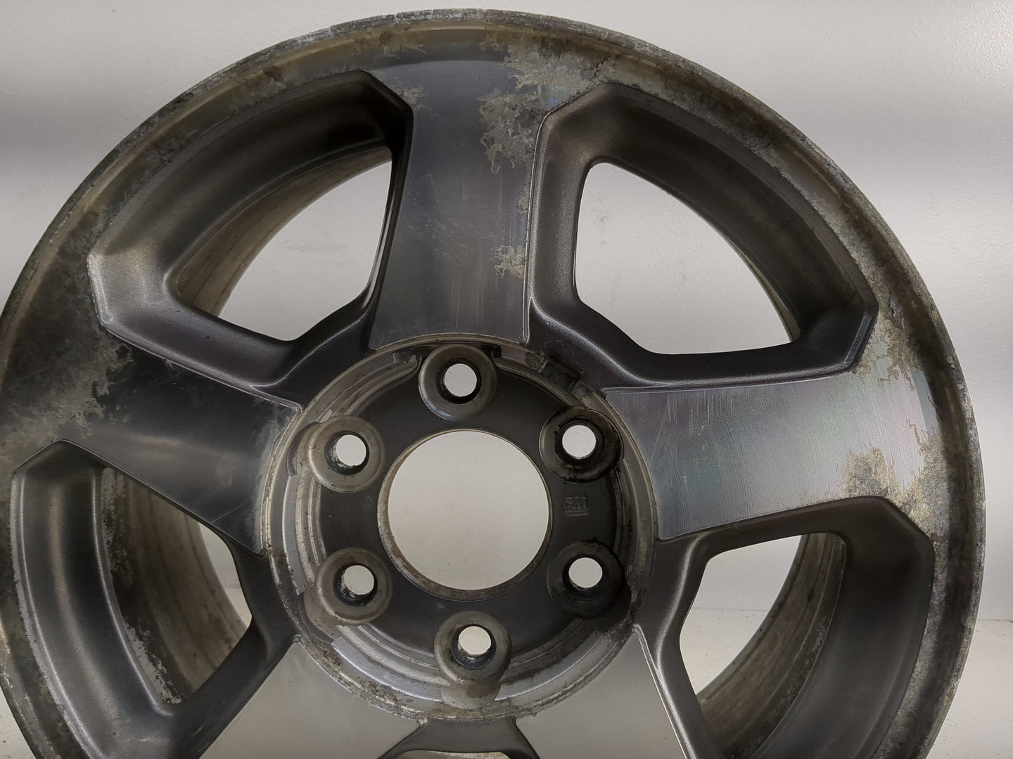 2002-2006 Chevrolet Trailblazer Oem Wheel Rim 1367210 - Oemusedautoparts1.com