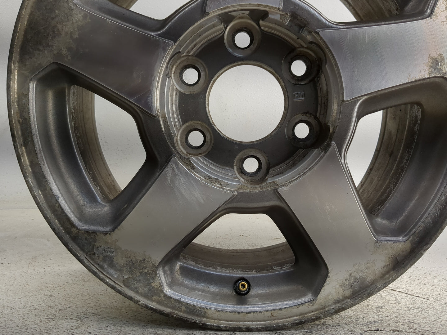 2002-2006 Chevrolet Trailblazer Oem Wheel Rim 1367210 - Oemusedautoparts1.com