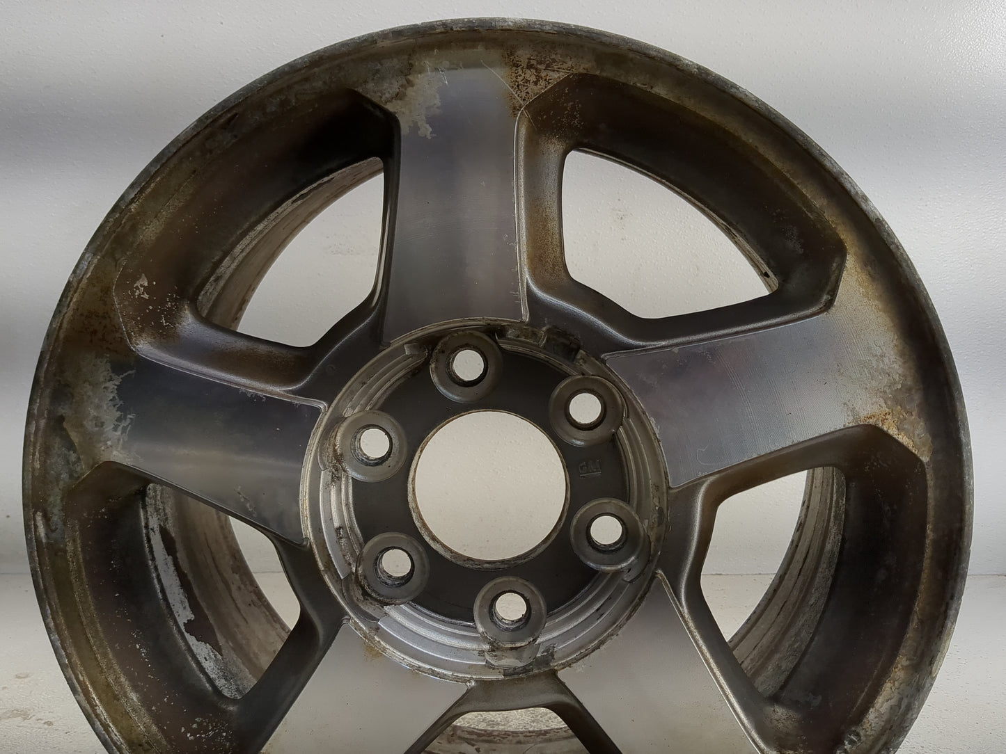 2002-2006 Chevrolet Trailblazer Oem Wheel Rim 1367211 - Oemusedautoparts1.com