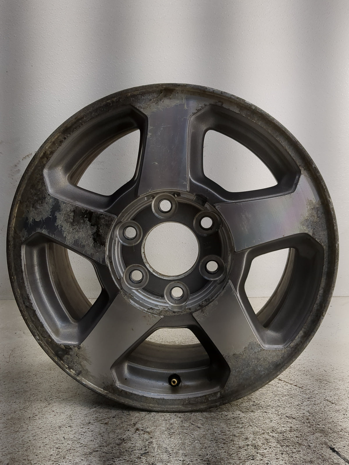 2002-2006 Chevrolet Trailblazer Oem Wheel Rim 1367212 - Oemusedautoparts1.com