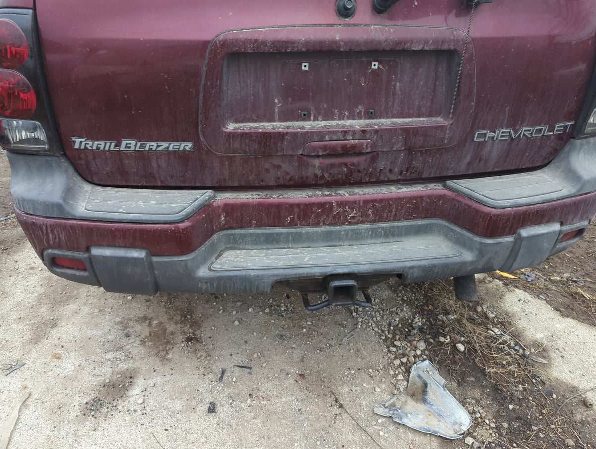 2002-2009 Chevrolet Trailblazer Rear Bumper Assembly Oem 1375270 - Oemusedautoparts1.com