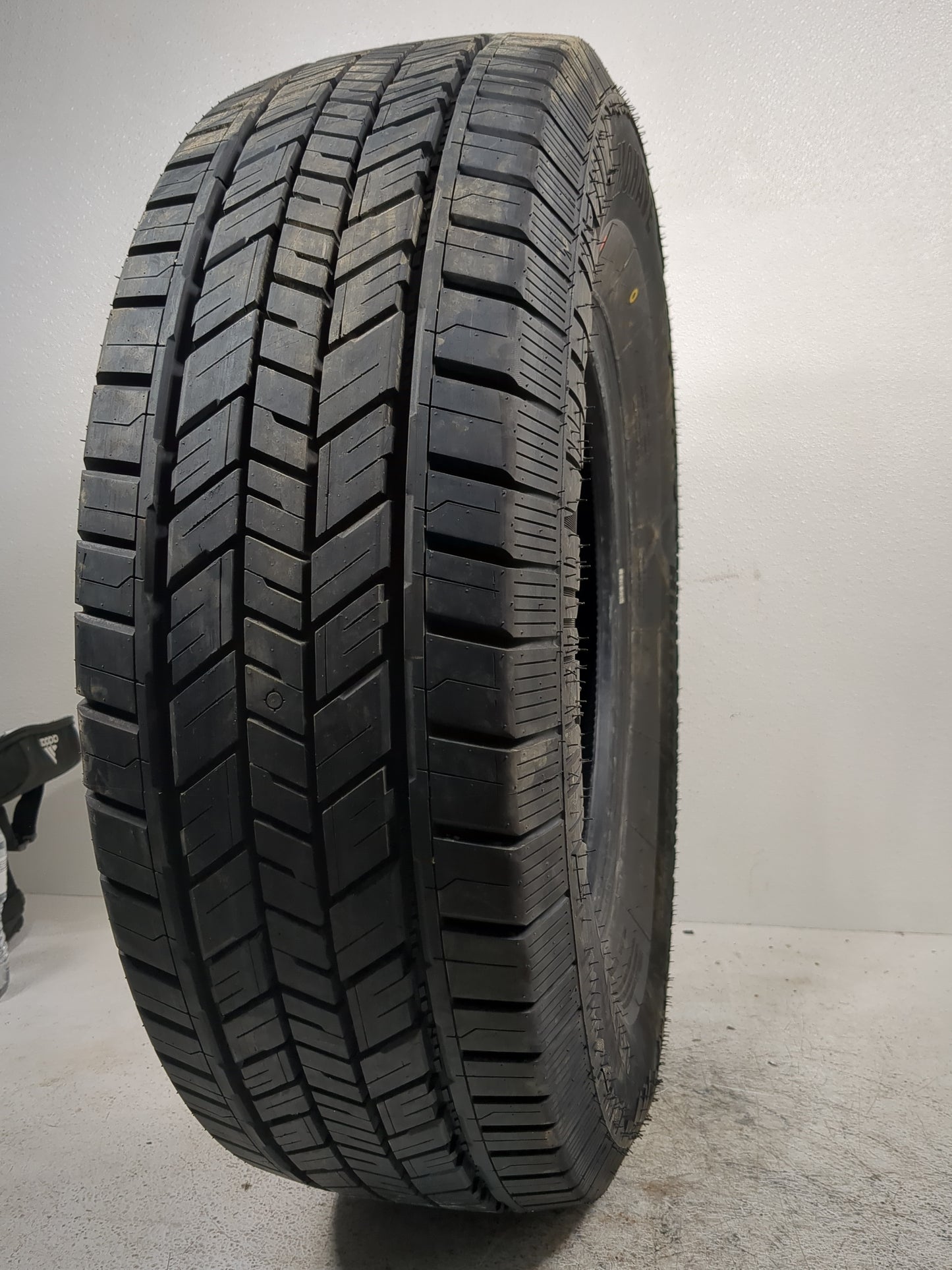 Used Tire 245/70R16 MOHAVE HIGHWAY TERRAIN 111T - Tread Depth 10/32 - Oemusedautoparts1.com