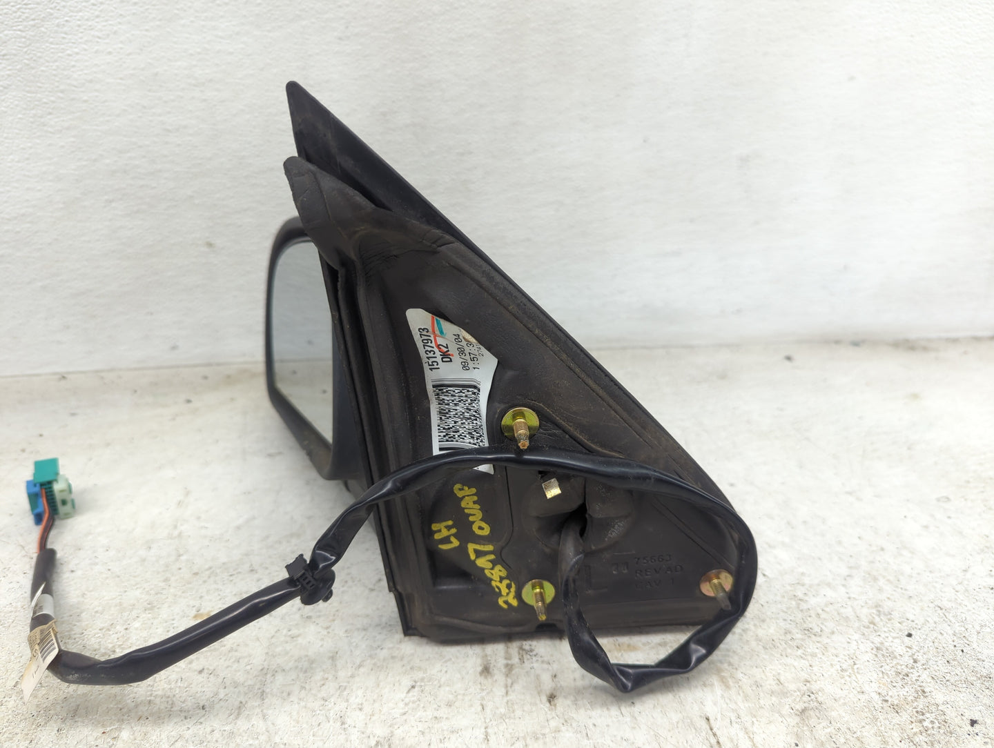 2002-2009 Chevrolet Trailblazer Driver Side View Mirror - Left Door Mirror OEM Used - Oemusedautoparts1.com
