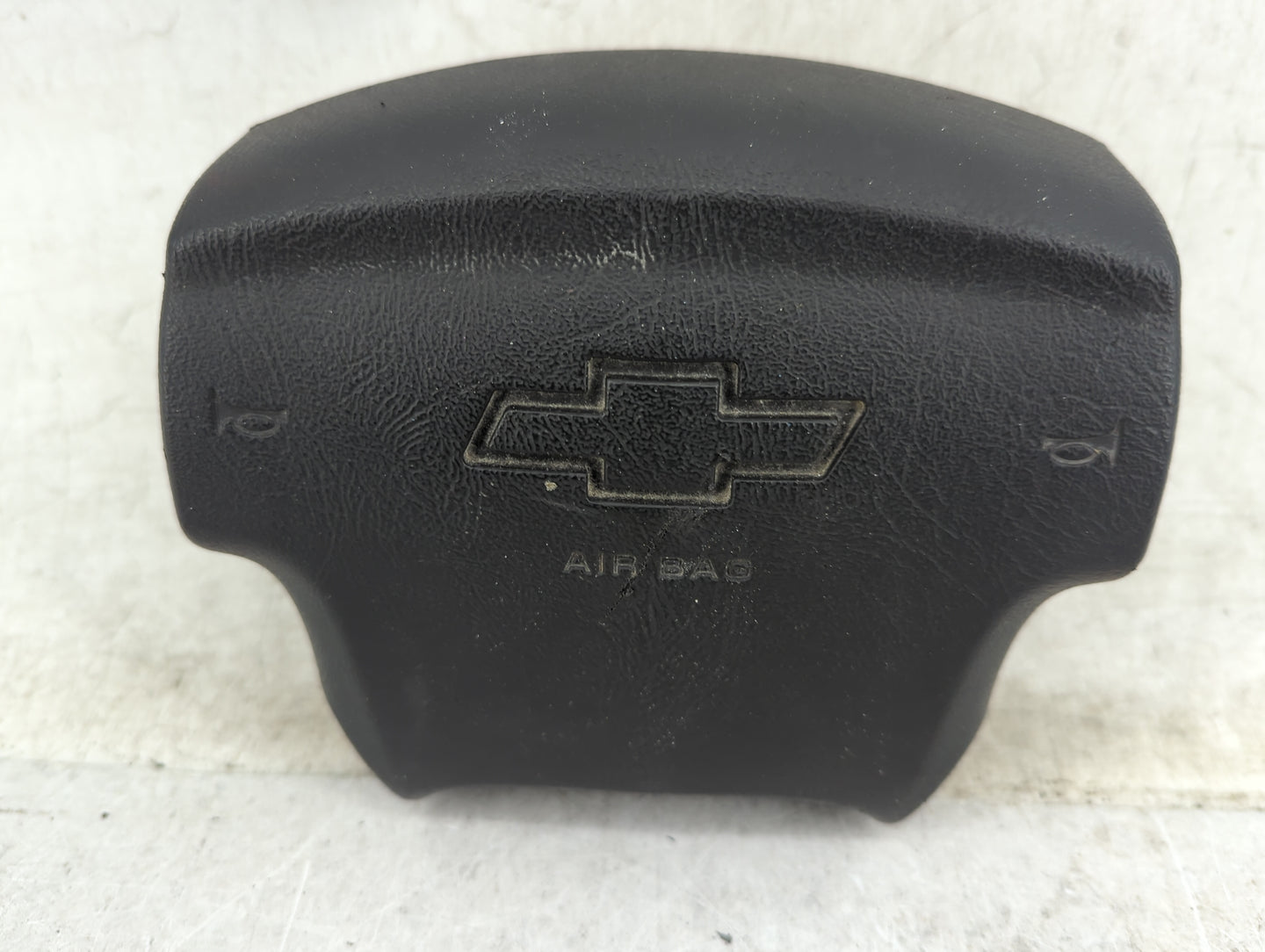 2004 Chevrolet Trailblazer Air Bag Driver Left Steering Wheel Mounted P/N:AB5374Q9DP1JJ Fits Fits 2003 2005 2006 2007 OEM Us