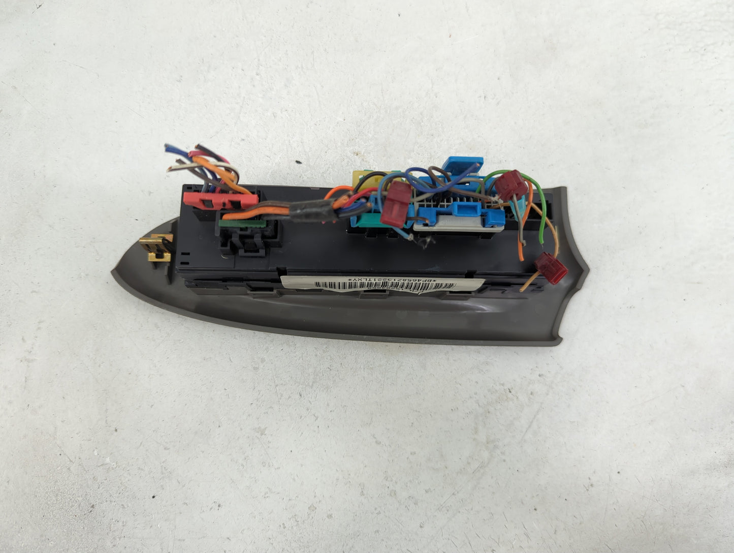 2002-2004 Chevrolet Trailblazer Master Power Window Switch Replacement Driver Side Left P/N:15204658 Fits Fits 2002 2003 200