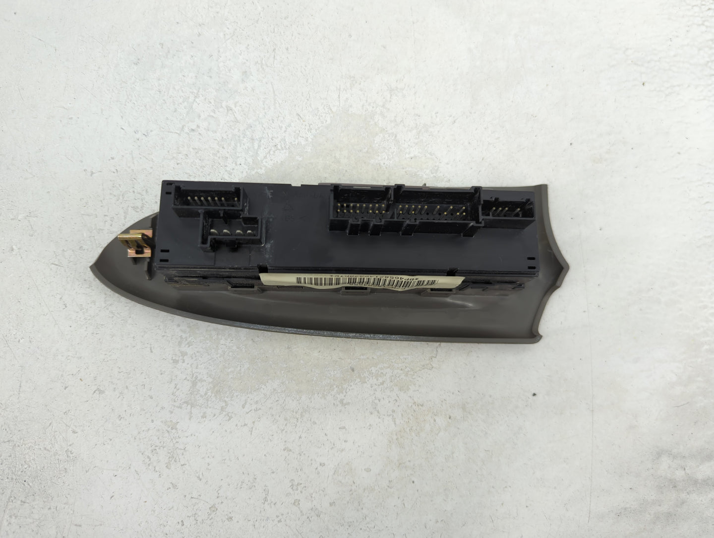 2002-2004 Chevrolet Trailblazer Master Power Window Switch Replacement Driver Side Left P/N:15204658 Fits Fits 2002 2003 200