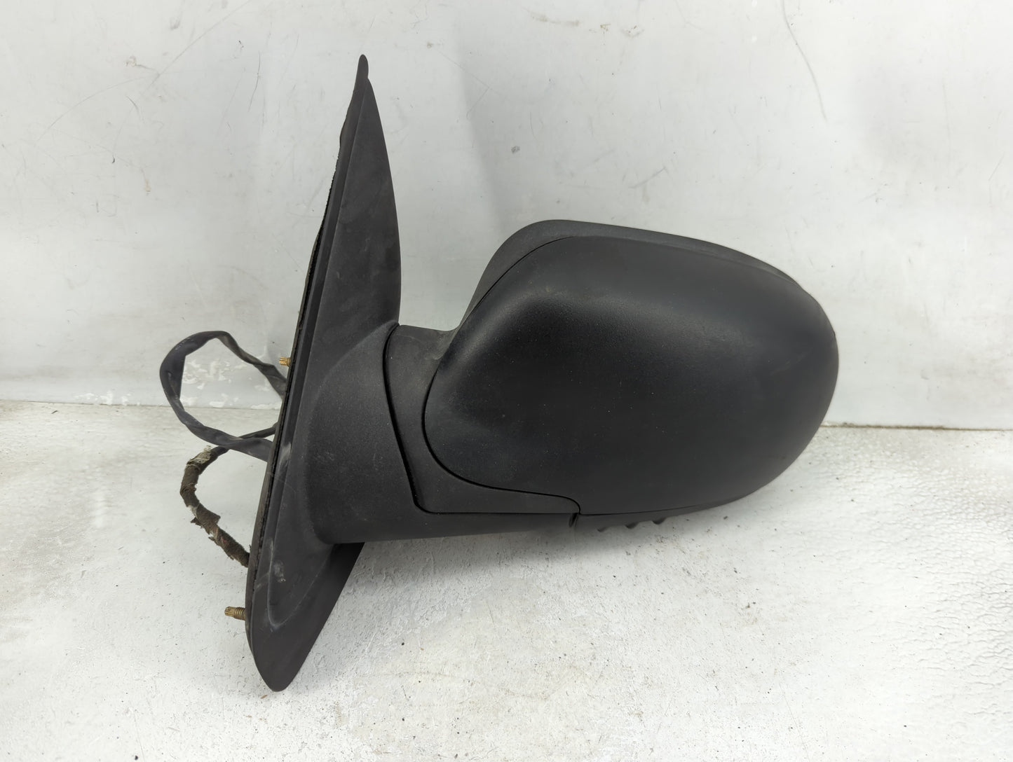 2002-2009 Chevrolet Trailblazer Driver Side View Mirror - Left Door Mirror OEM Used - Oemusedautoparts1.com