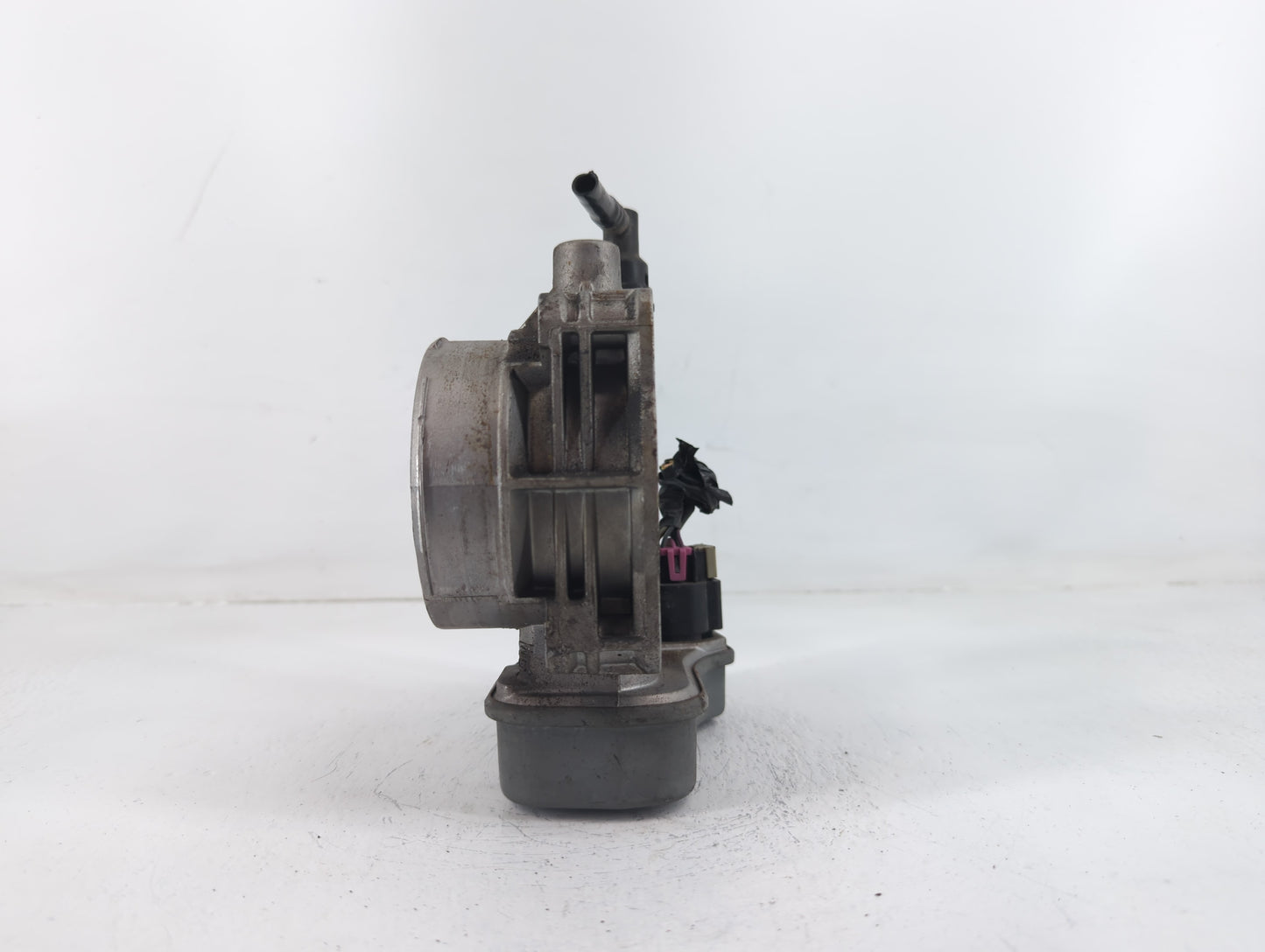 2003-2007 Chevrolet Trailblazer Throttle Body P/N:08404F0252 Fits Fits 2003 2004 2005 2006 2007 OEM Used Auto Parts - Oemuse