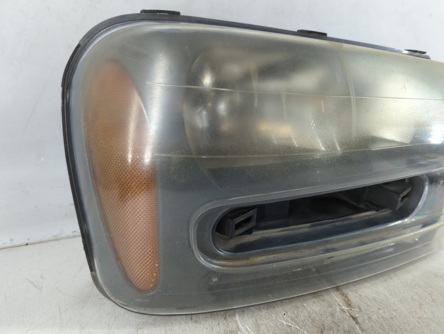 2002-2009 Chevrolet Trailblazer Driver Left Oem Head Light Headlight Lamp - Oemusedautoparts1.com