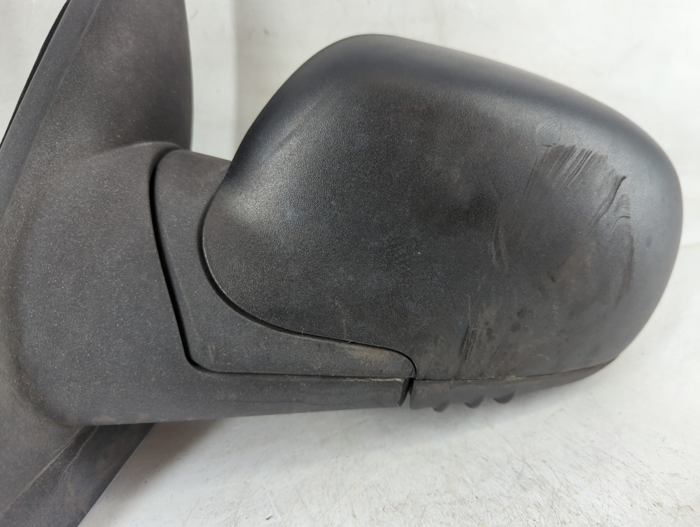 2002-2004 Chevrolet Trailblazer Sun Visor Shade Replacement Driver Left Mirror Fits Fits 2002 2003 2004 OEM Used Auto Parts 