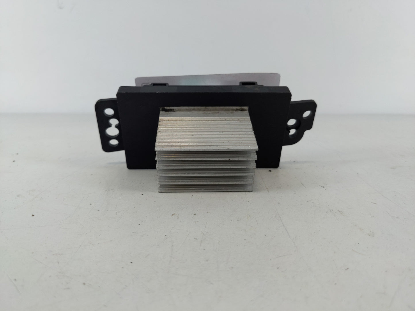 2004 Chevrolet Trailblazer Ext Heater Bowler Motor Resistor - Oemusedautoparts1.com