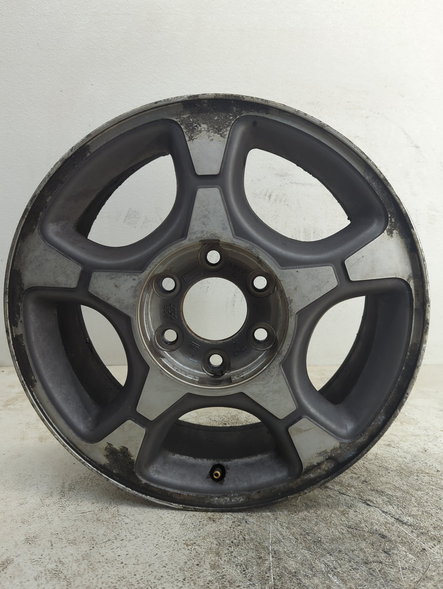 2004-2006 Chevrolet Trailblazer Ext Oem Wheel Rim - Oemusedautoparts1.com