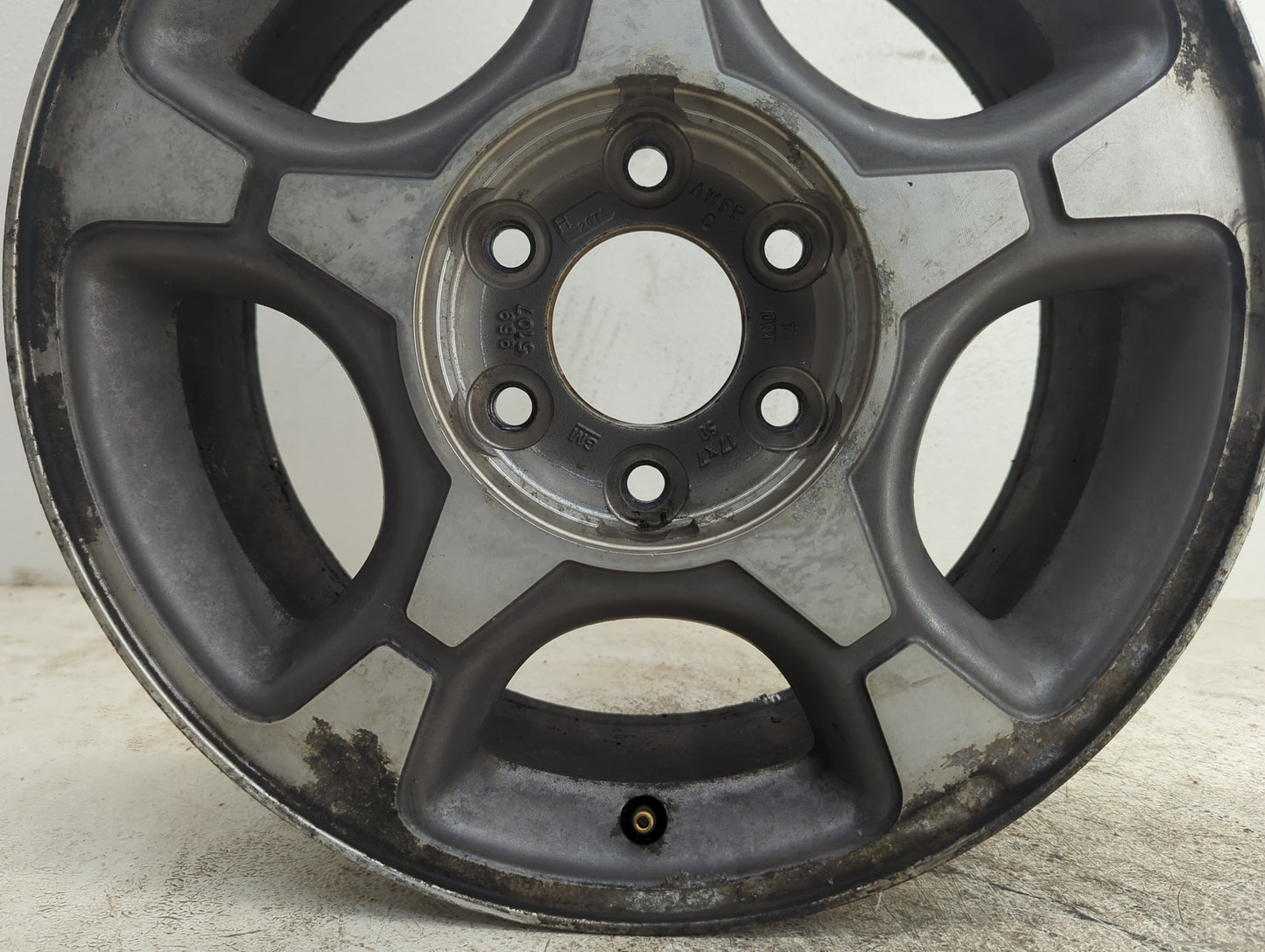 2004-2006 Chevrolet Trailblazer Ext Oem Wheel Rim - Oemusedautoparts1.com