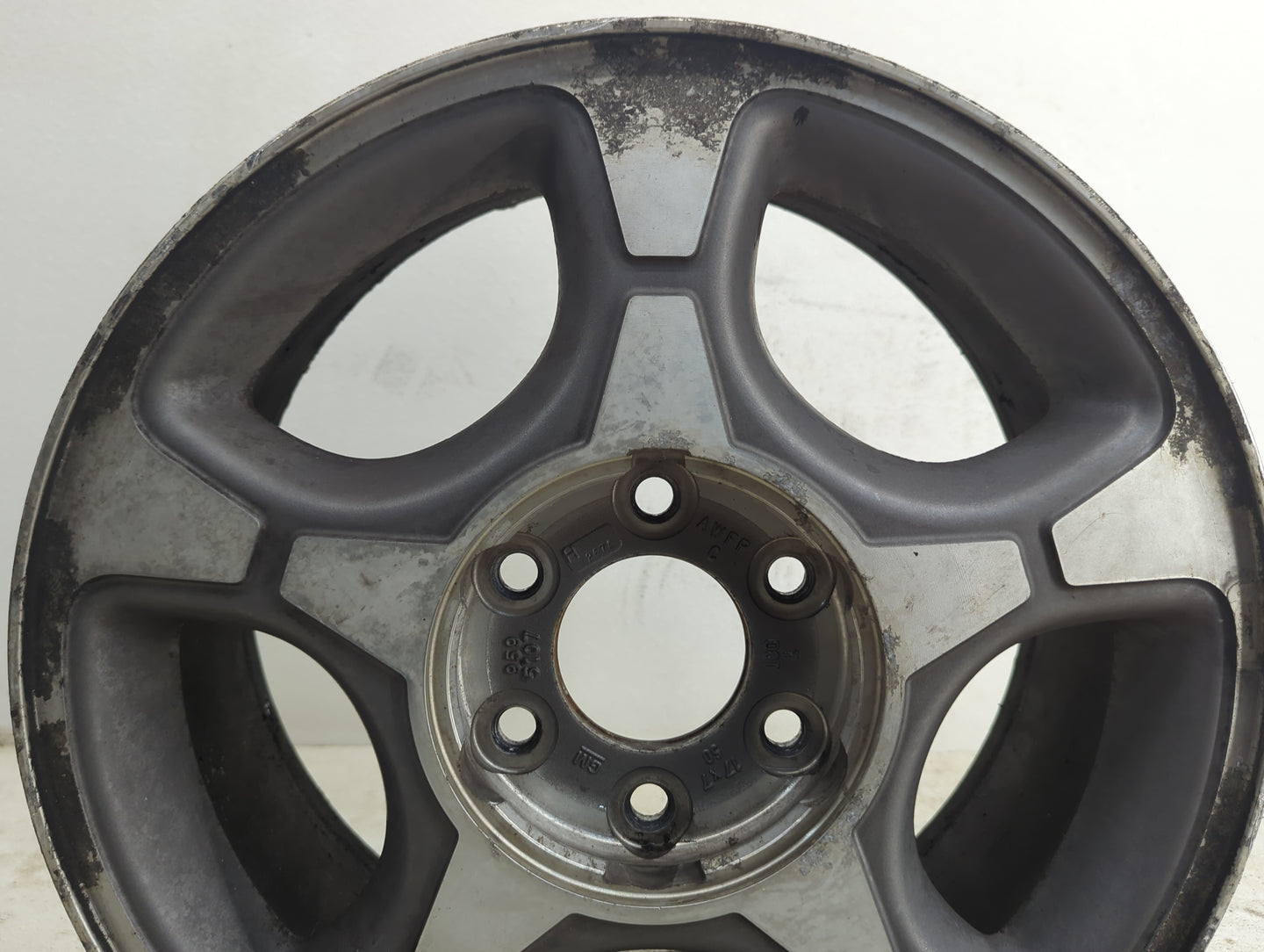 2004-2006 Chevrolet Trailblazer Ext Oem Wheel Rim - Oemusedautoparts1.com
