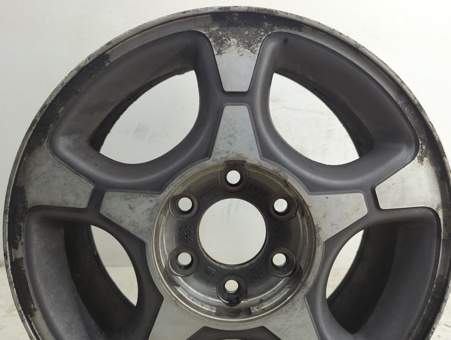 2004-2006 Chevrolet Trailblazer Ext Oem Wheel Rim - Oemusedautoparts1.com