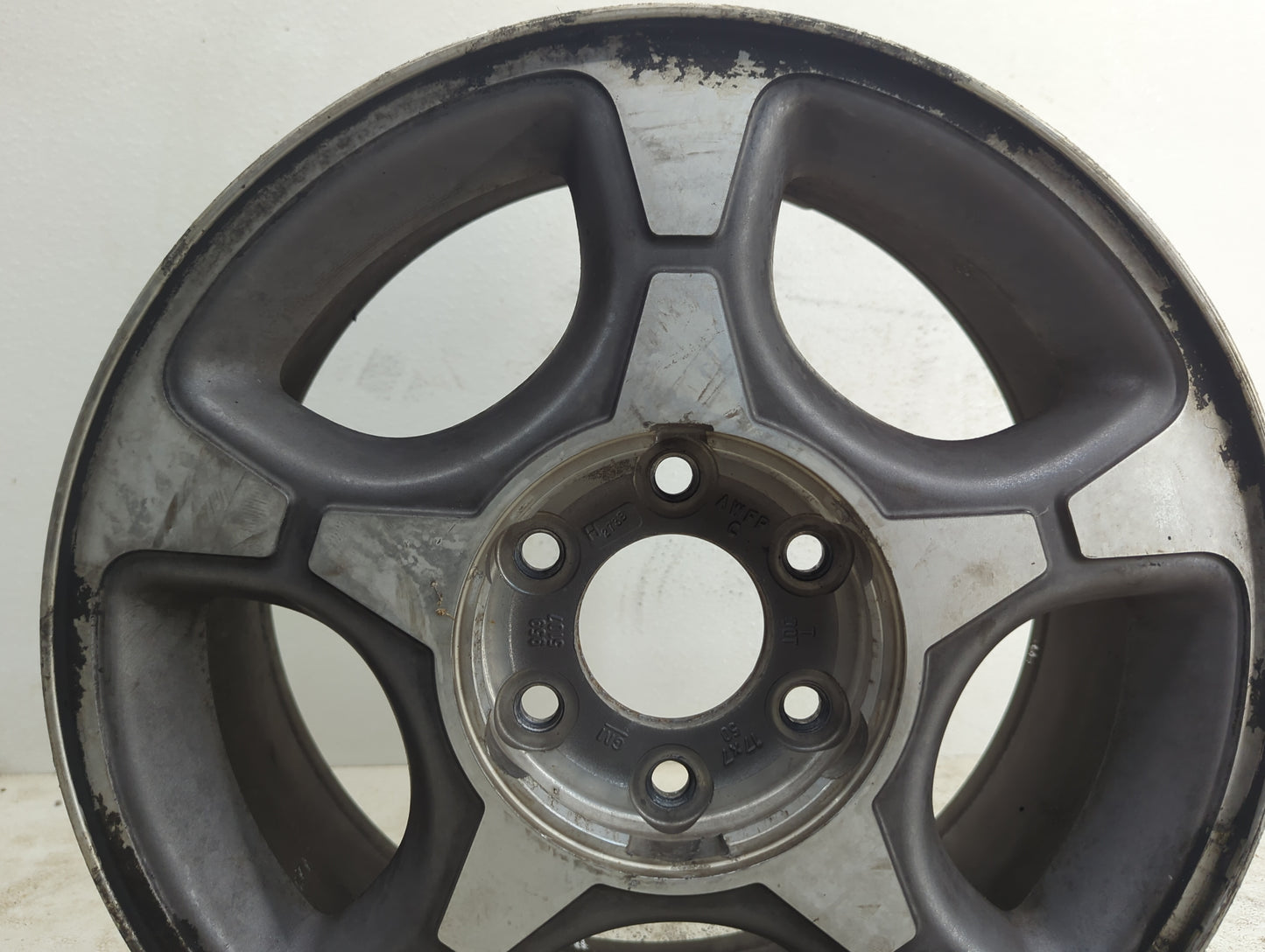 2004-2006 Chevrolet Trailblazer Ext Oem Wheel Rim - Oemusedautoparts1.com
