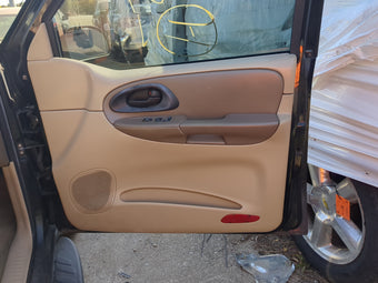compare product Door Panels 2004 CHEVROLET TRAILBLAZER EXT