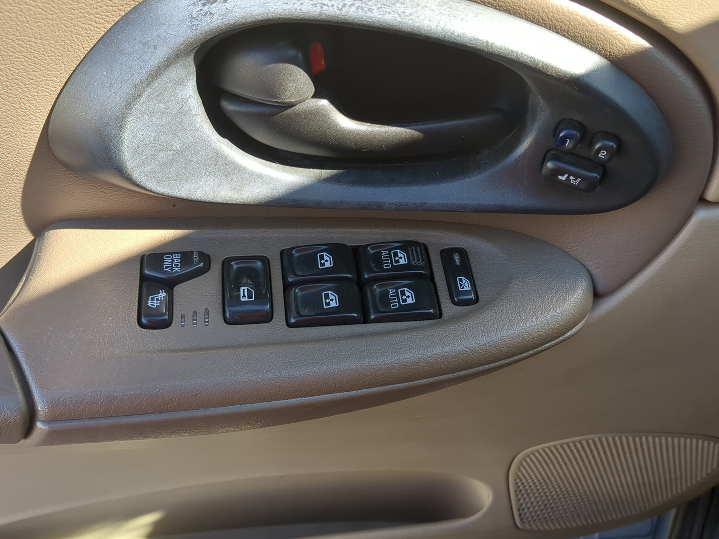 2002-2004 Chevrolet Trailblazer Ext Master Power Window Switch Replacement Driver Side Left Fits Fits 2002 2003 2004 OEM Use