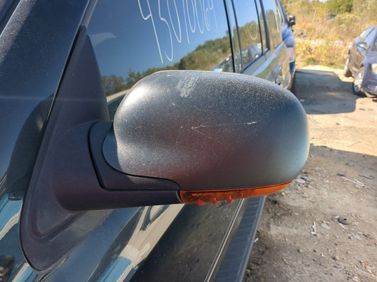 2002-2006 Chevrolet Trailblazer Ext Driver Side View Mirror - Left Door Mirror OEM Used - Oemusedautoparts1.com