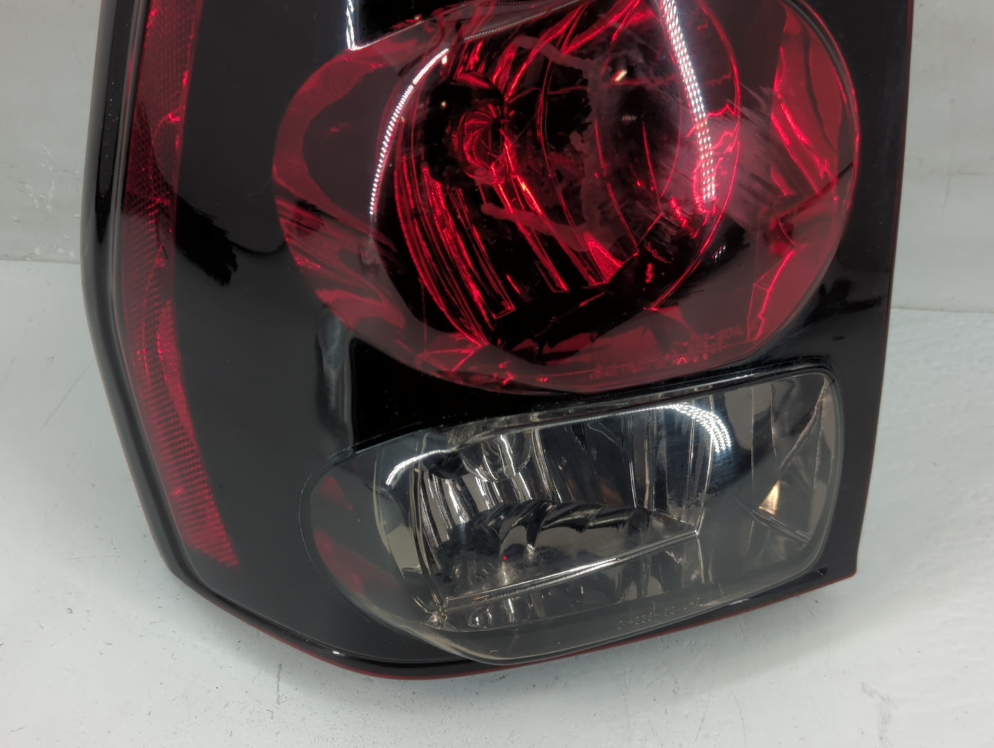 2002-2006 Chevrolet Trailblazer Ext Tail Light Assembly Driver Left OEM Fits Fits 2002 2003 2004 2005 2006 2007 2008 2009 OE