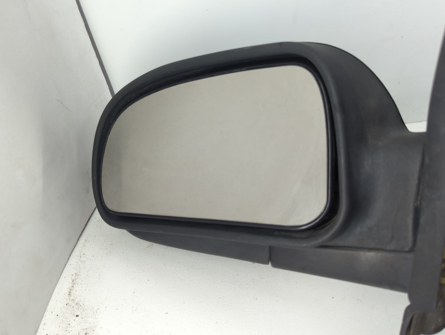 2002-2006 Chevrolet Trailblazer Ext Driver Side View Mirror - Left Door Mirror OEM Used - Oemusedautoparts1.com