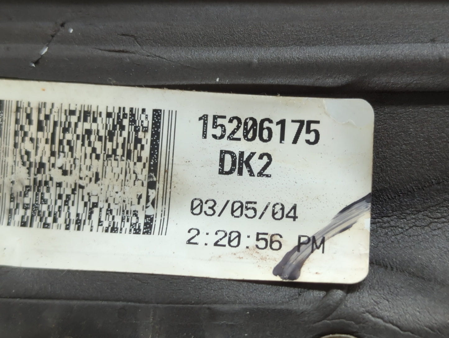 2002-2006 Chevrolet Trailblazer Ext Driver Side View Mirror - Left Door Mirror OEM Used - Oemusedautoparts1.com