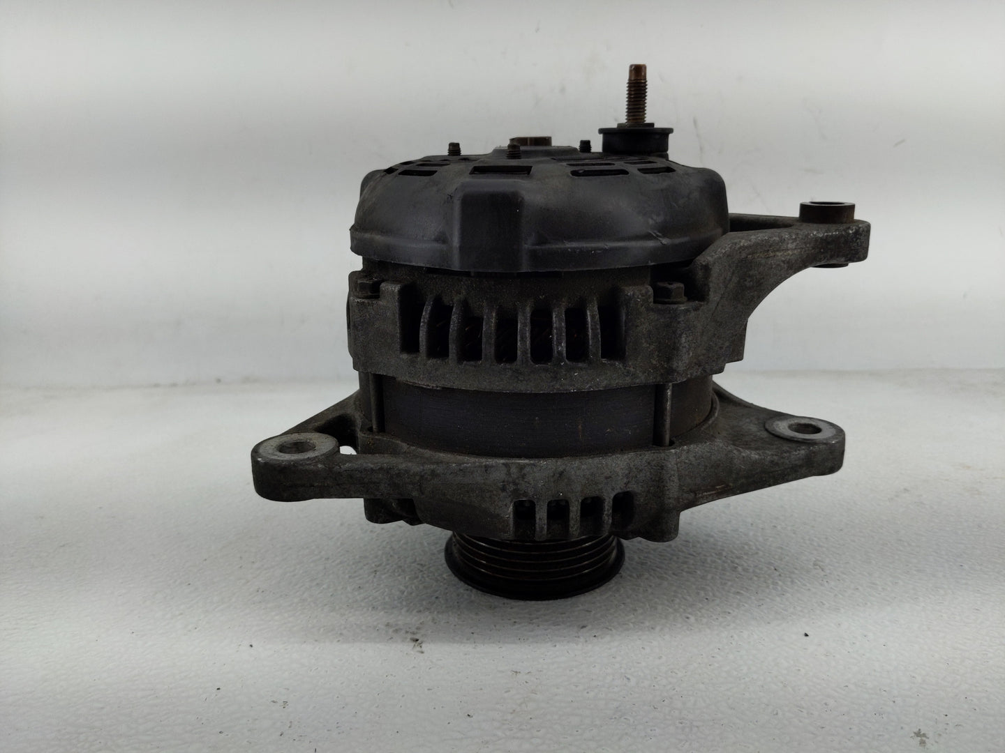 2002-2004 Chrysler 300m Alternator Replacement Generator Charging Assembly Engine OEM P/N:421000-0120 Fits Fits 2002 2003 20