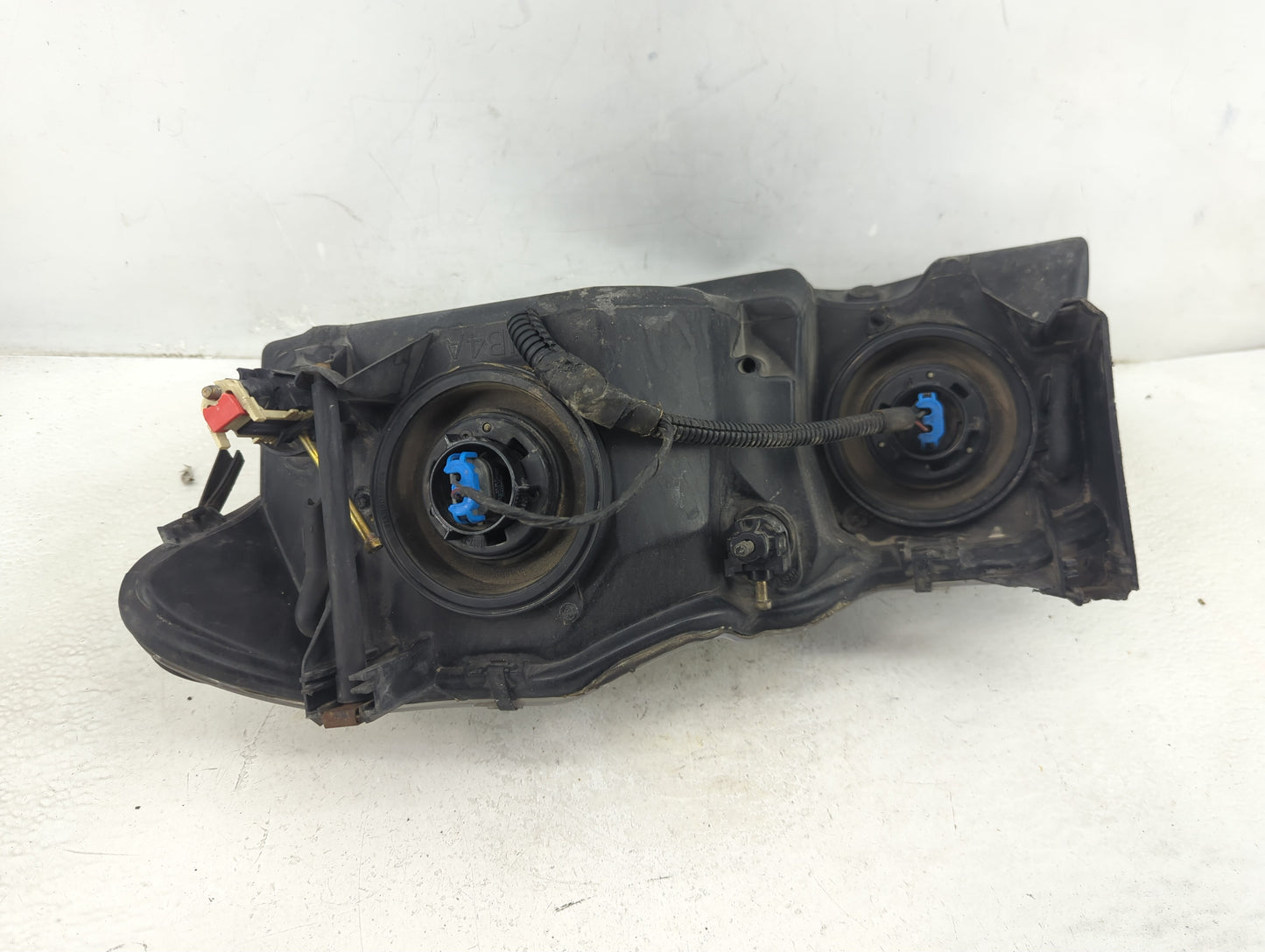 1999-2004 Chrysler 300m Passenger Right Oem Head Light Headlight Lamp - Oemusedautoparts1.com