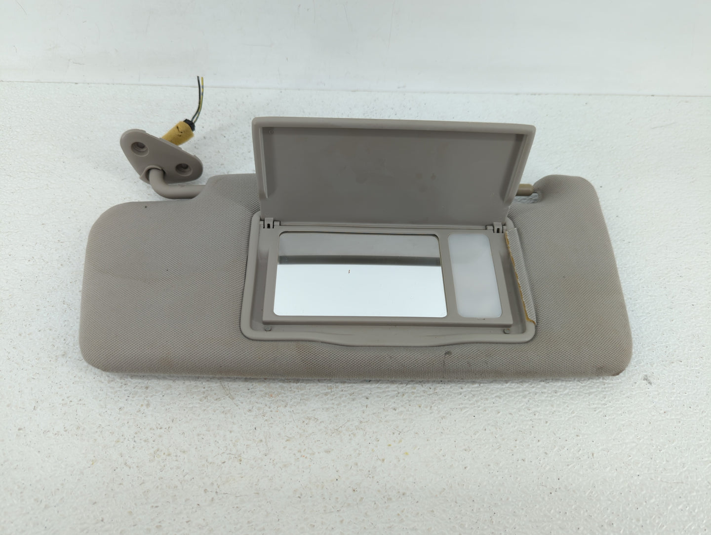 2004 Chrysler 300m Instrument Cluster Speedometer Gauges P/N:AN7T-10849-JC Fits OEM Used Auto Parts - Oemusedautoparts1.com