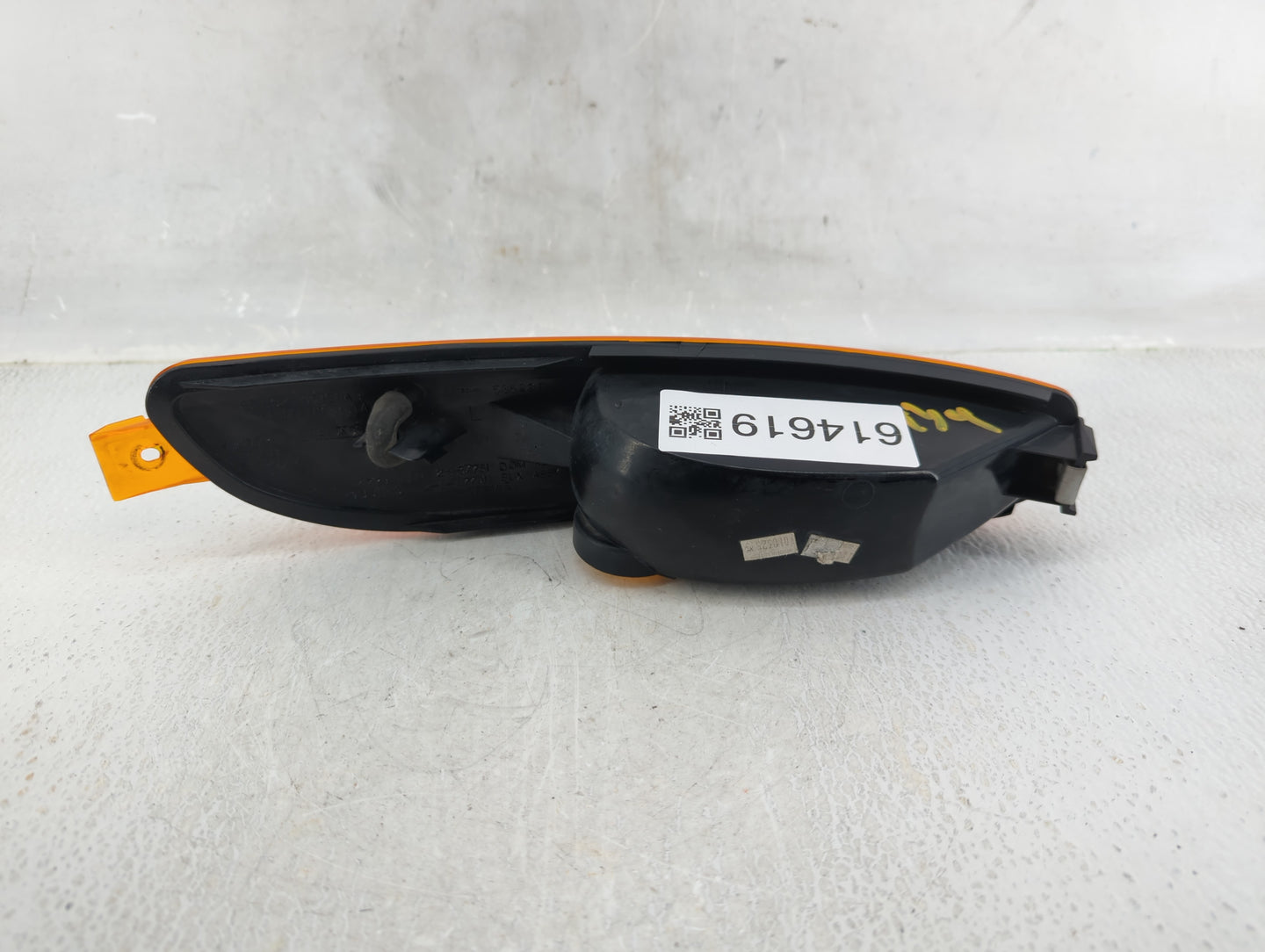 2004 Chrysler 300m Tail Light Assembly Driver Left OEM P/N:C0 4805139A B Fits OEM Used Auto Parts - Oemusedautoparts1.com