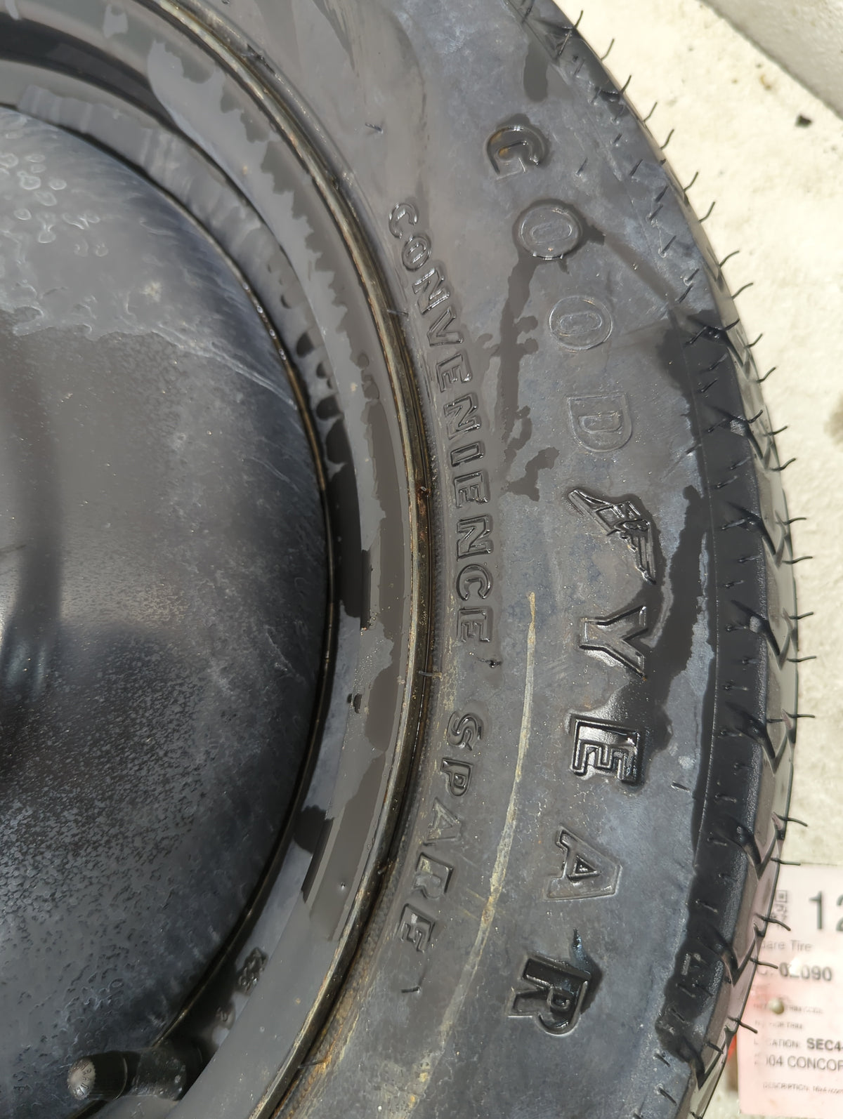 1998-2004 Chrysler Concorde Spare Donut Tire Wheel Rim Oem - Oemusedautoparts1.com