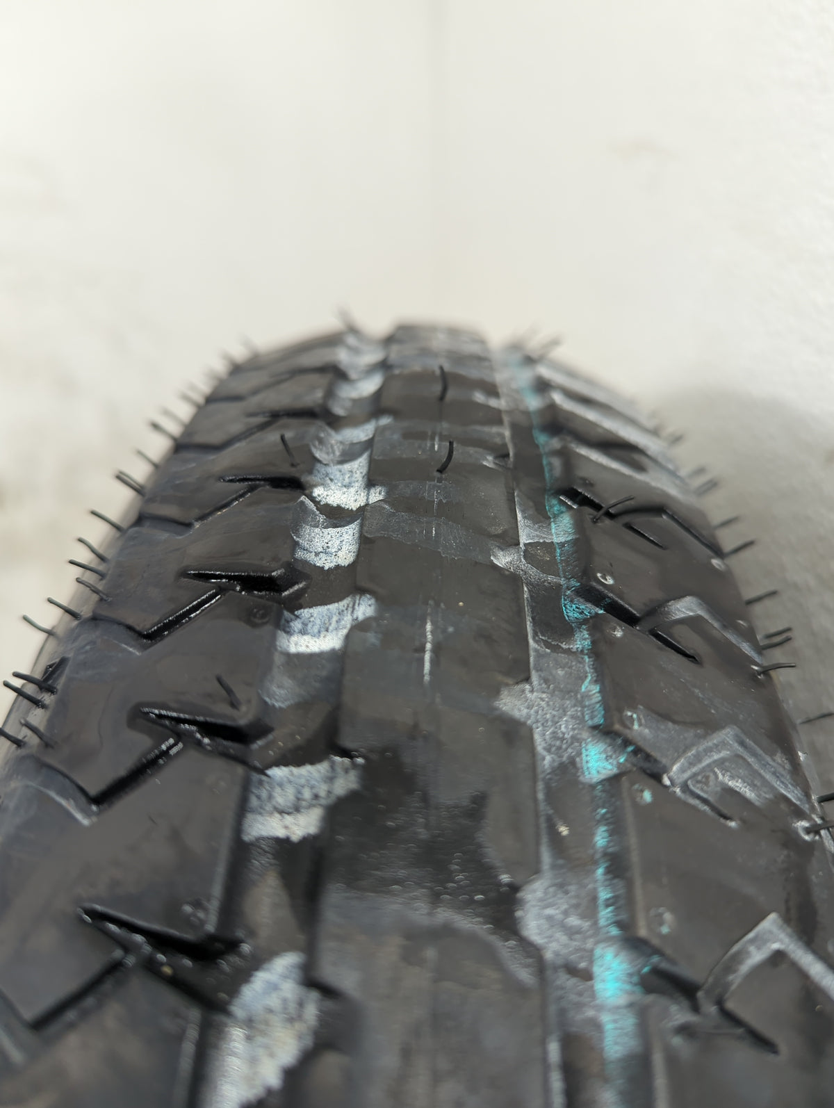1998-2004 Chrysler Concorde Spare Donut Tire Wheel Rim Oem - Oemusedautoparts1.com
