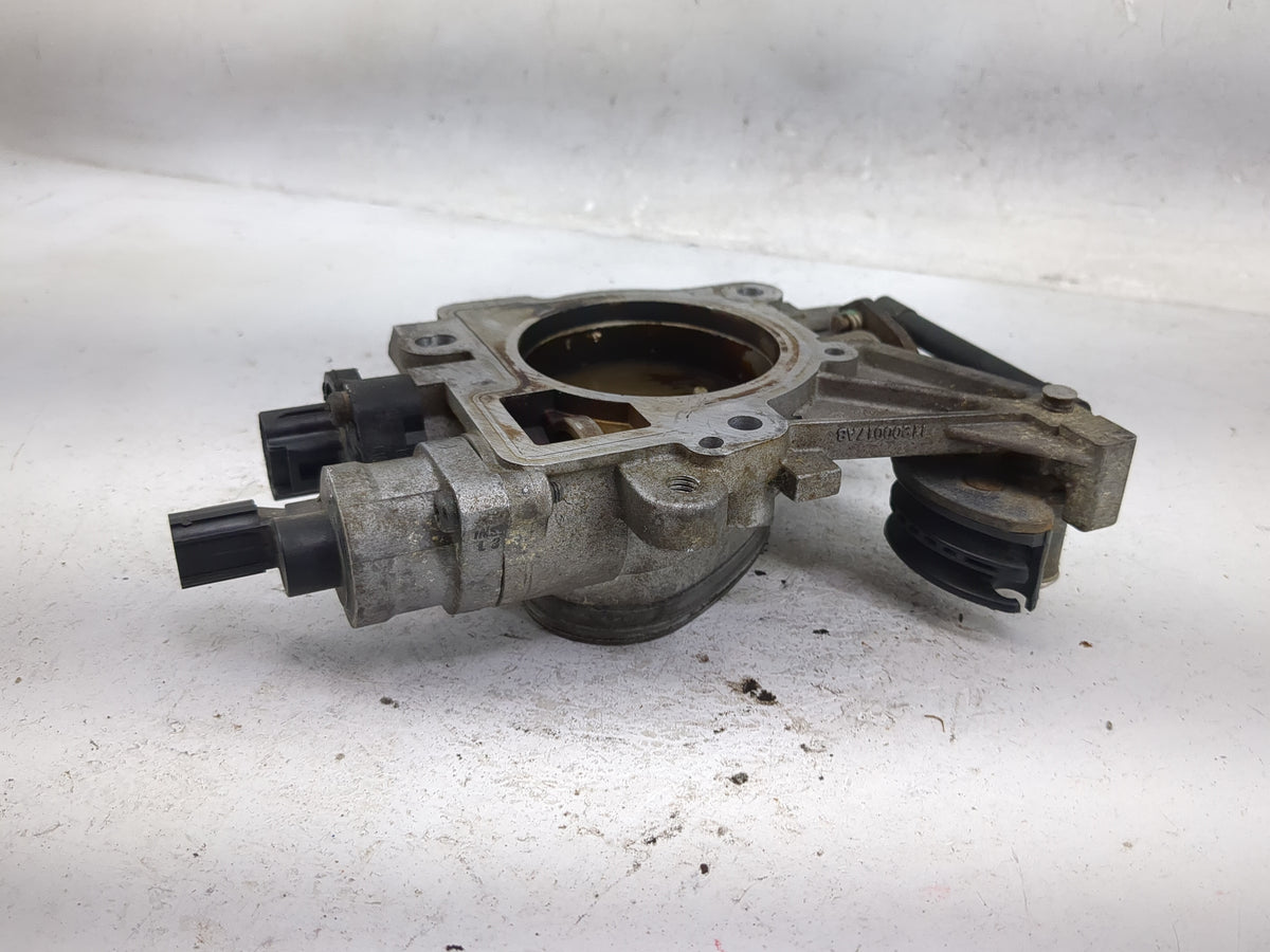 2003-2004 Chrysler Concorde Throttle Body Fits Fits 2003 2004 OEM Used Auto Parts - Oemusedautoparts1.com
