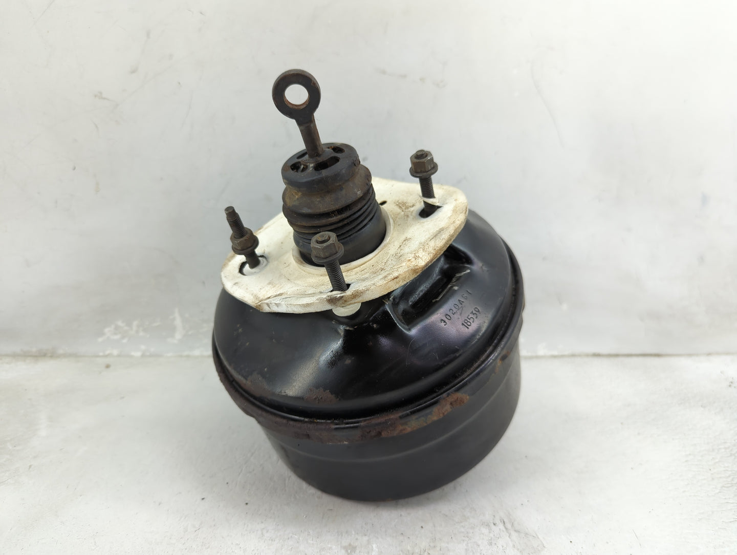 1998-2004 Chrysler Concorde Power Brake Booster Oem - Oemusedautoparts1.com