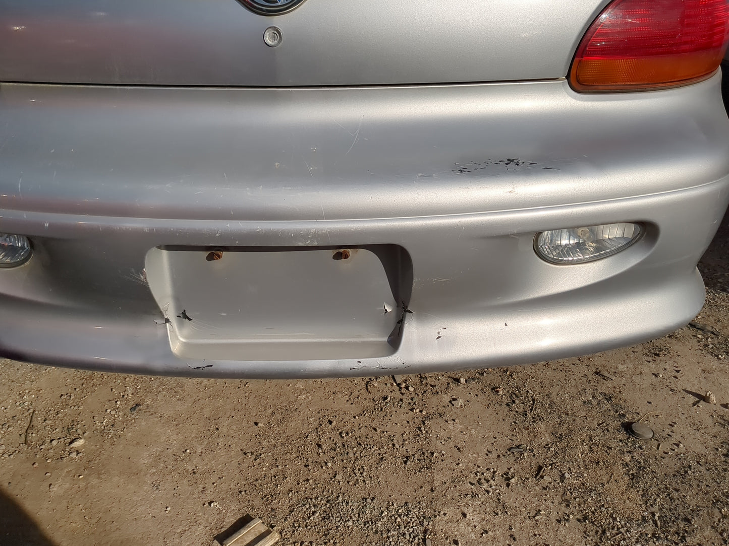 2002-2004 Chrysler Concorde Rear Bumper Assembly Oem - Oemusedautoparts1.com