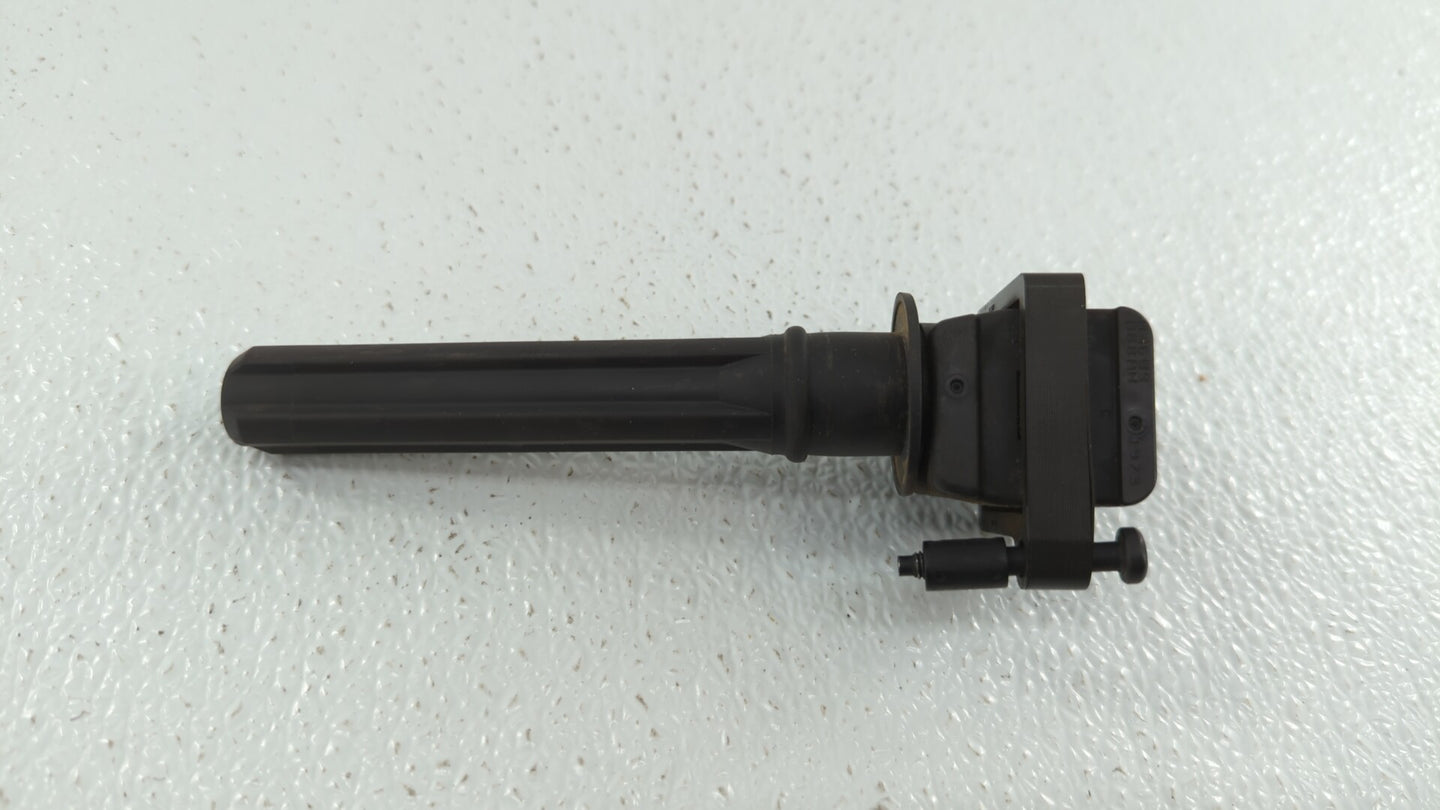 2004-2004 Chrysler Concorde Ignition Coil Igniter Pack - Oemusedautoparts1.com