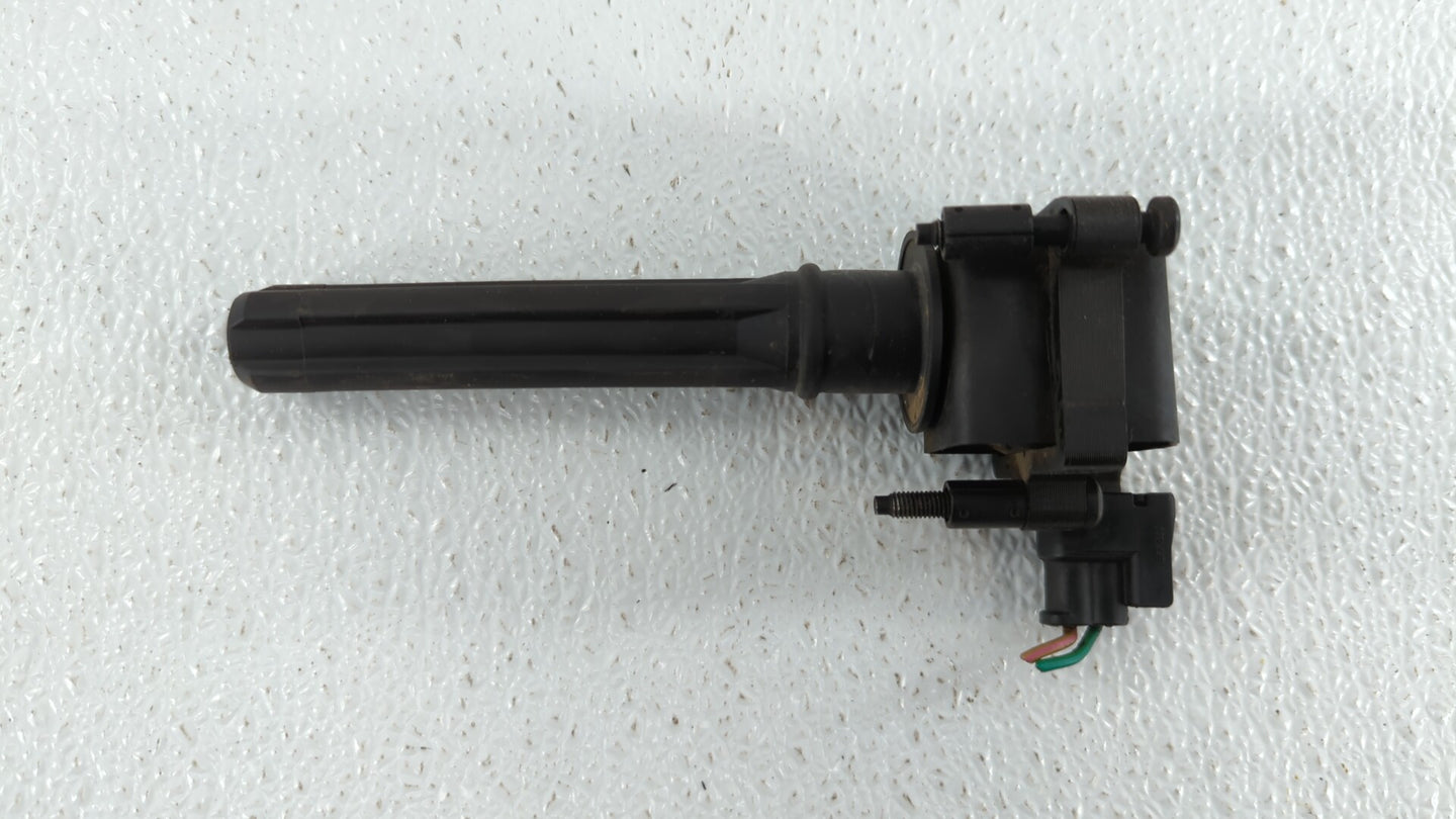 2004-2004 Chrysler Concorde Ignition Coil Igniter Pack - Oemusedautoparts1.com