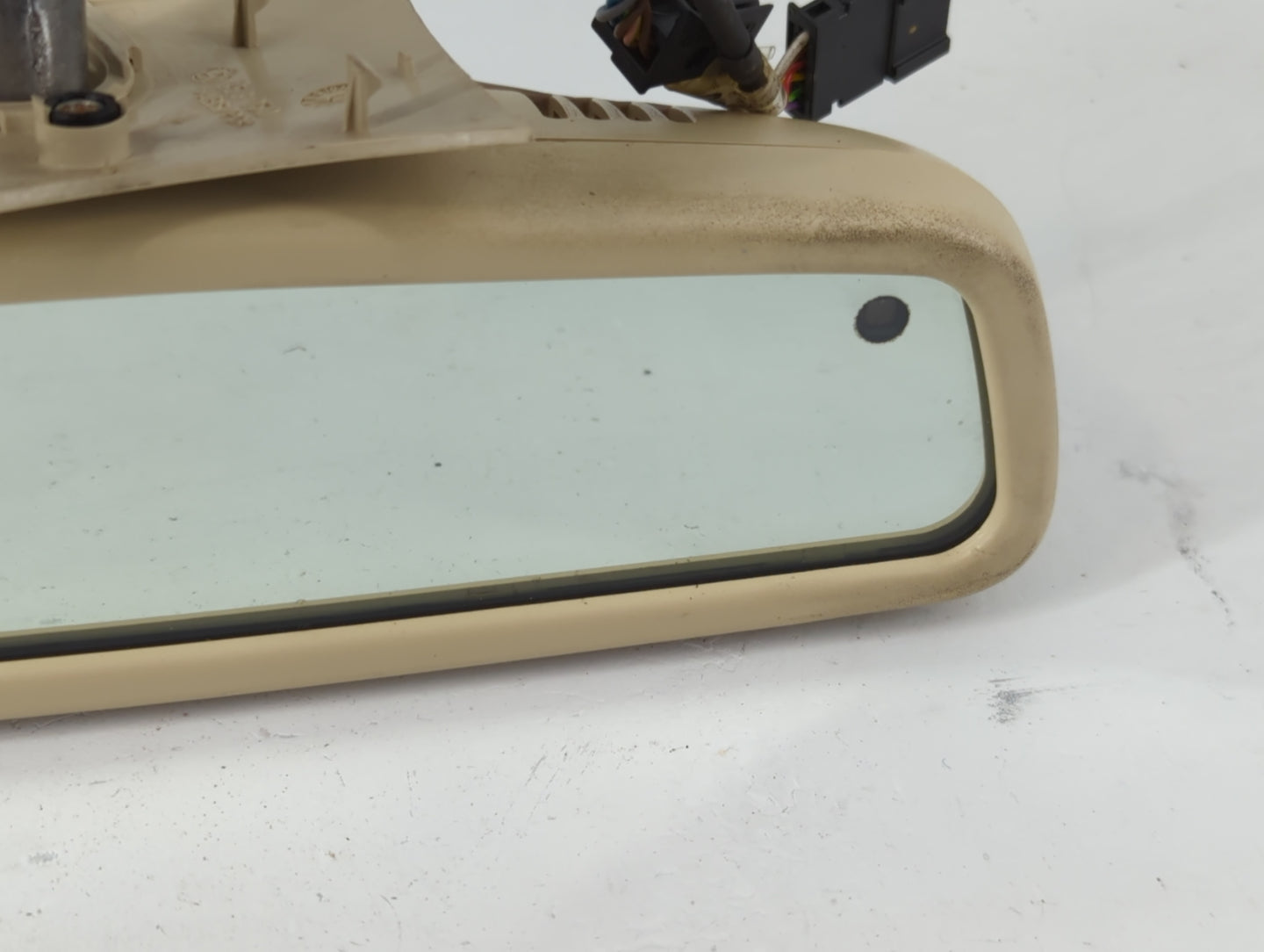 2004 Chrysler E Class Interior Rear View Mirror Replacement OEM P/N:211 811 0107 Fits OEM Used Auto Parts - Oemusedautoparts
