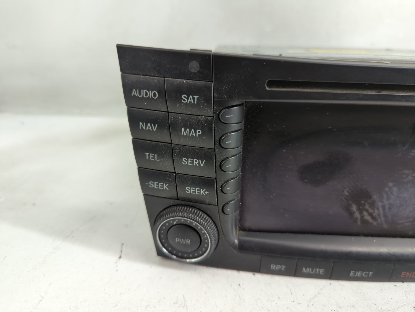 2004 Chrysler E Class Radio AM FM Cd Player Receiver Replacement Fits OEM Used Auto Parts - Oemusedautoparts1.com