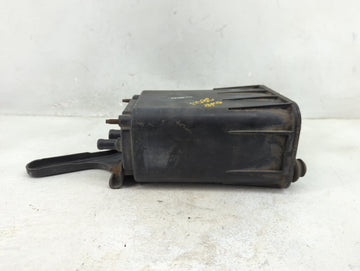 2004 Chrysler Neon Fuel Vapor Charcoal Canister - Oemusedautoparts1.com