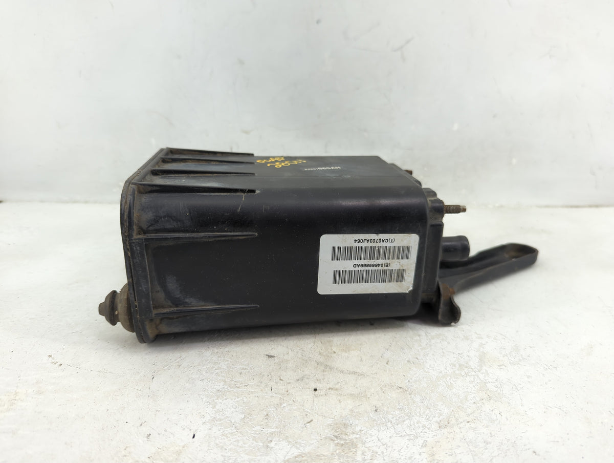 2004 Chrysler Neon Fuel Vapor Charcoal Canister - Oemusedautoparts1.com