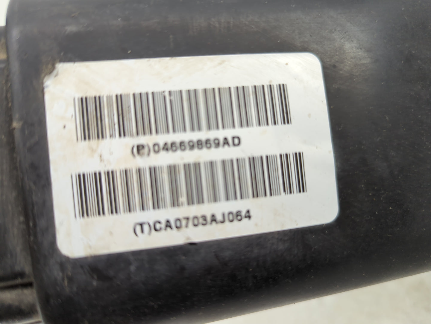 2004 Chrysler Neon Fuel Vapor Charcoal Canister - Oemusedautoparts1.com