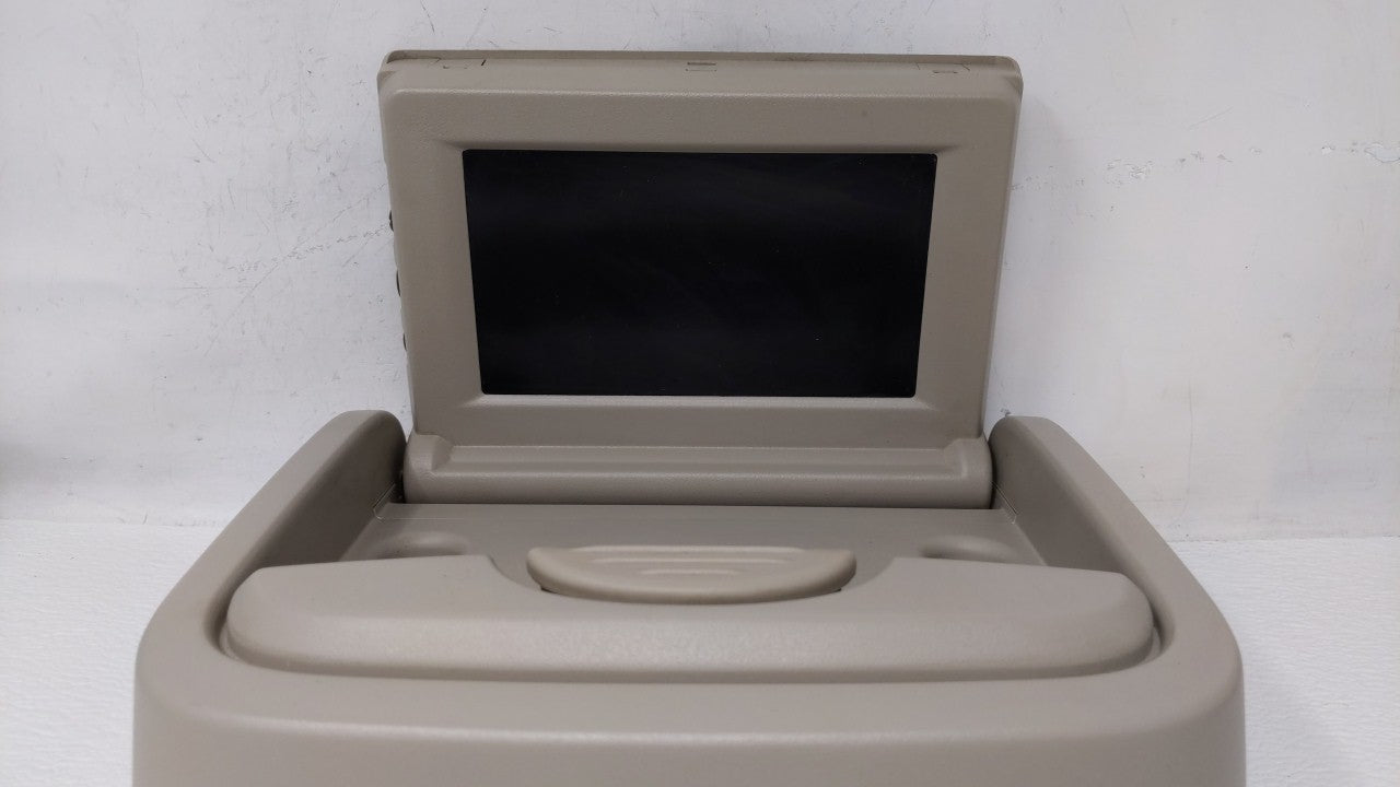 2004 Chrysler Pacifica Overhead Roof Console - Oemusedautoparts1.com