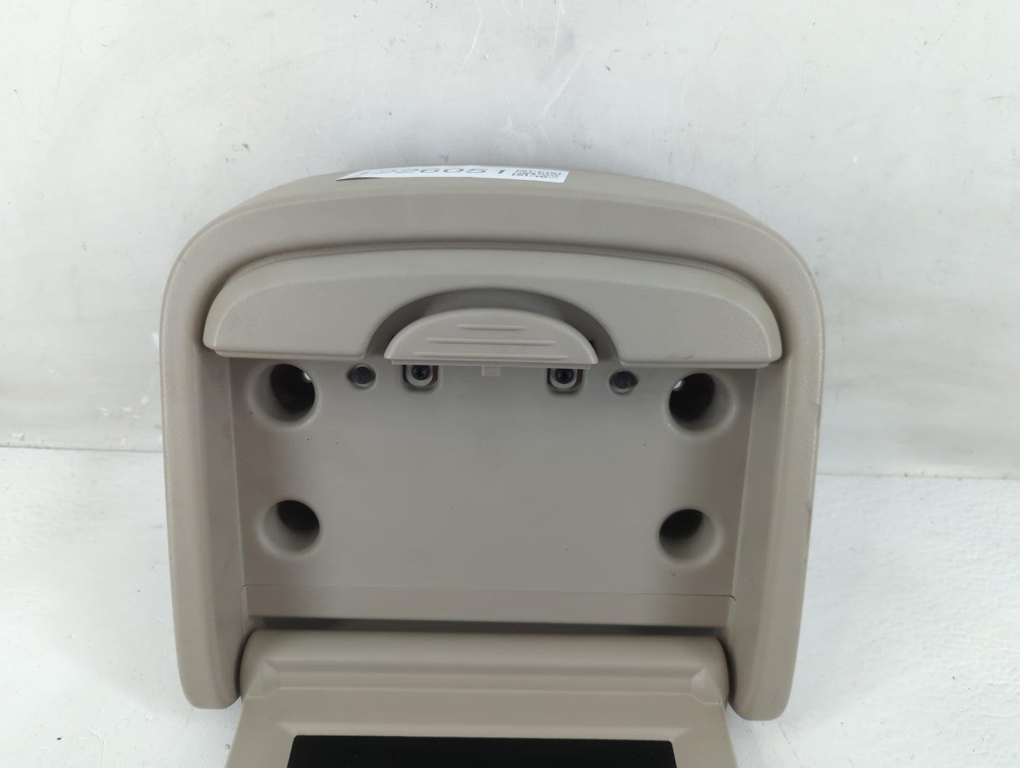 2004 Chrysler Pacifica Radio AM FM Cd Player Receiver Replacement P/N:CDKX-519A58-AH0TL2 P04685877AD Fits OEM Used Auto Part