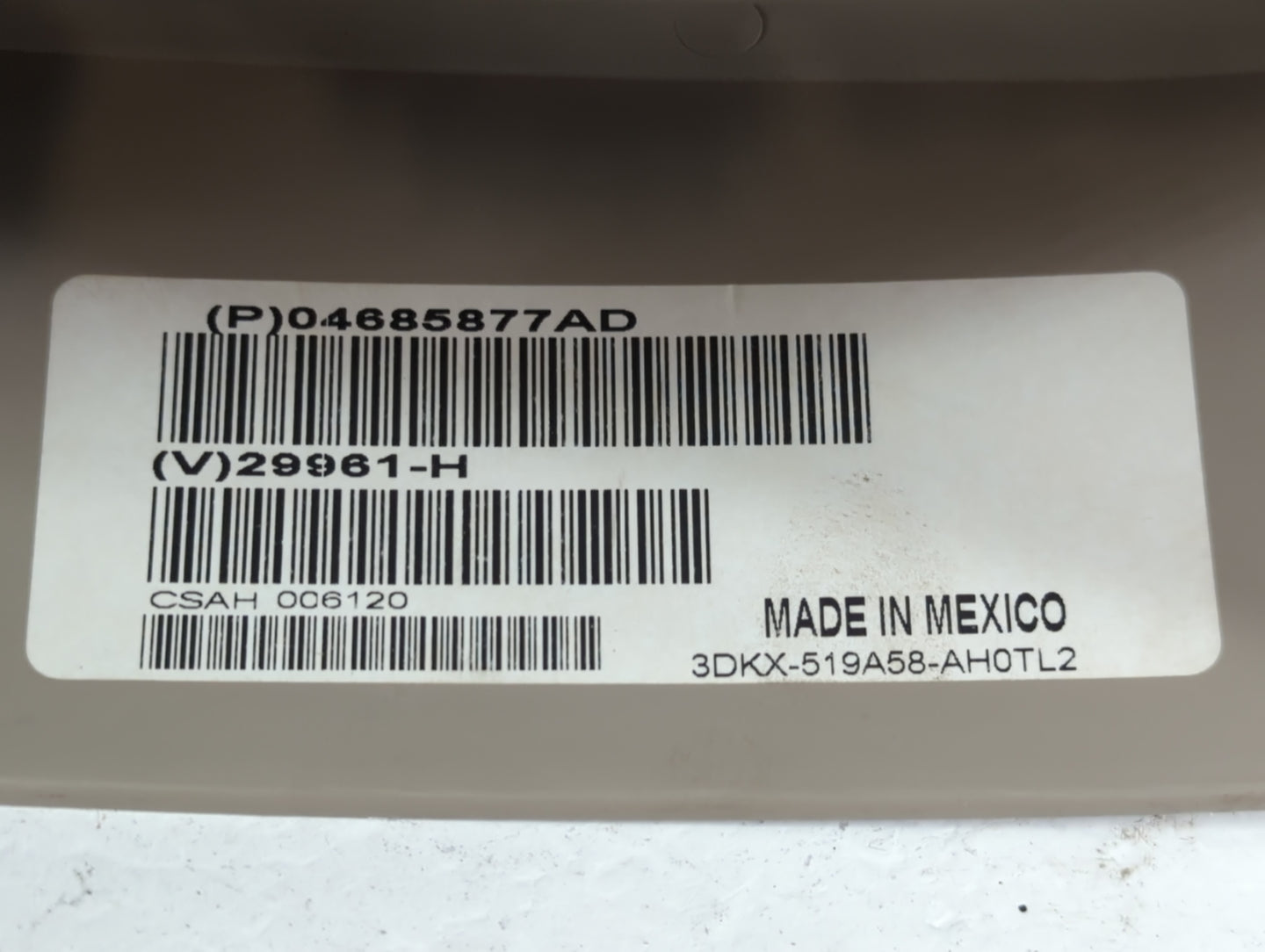 2004 Chrysler Pacifica Radio AM FM Cd Player Receiver Replacement P/N:CDKX-519A58-AH0TL2 P04685877AD Fits OEM Used Auto Part